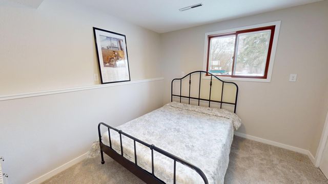 2025 Edgewood Drive, Owatonna, MN 55060