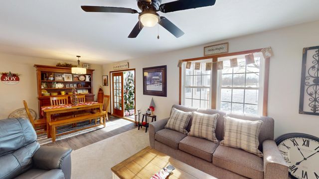 2025 Edgewood Drive, Owatonna, MN 55060