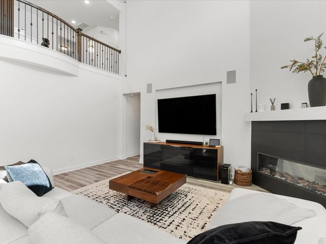 4009 Horsemint Road, Aubrey, TX 76227
