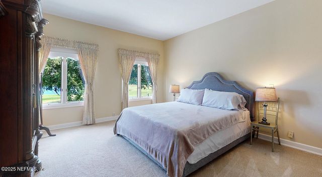 7987 HOLLYRIDGE Road, Jacksonville, FL 32256