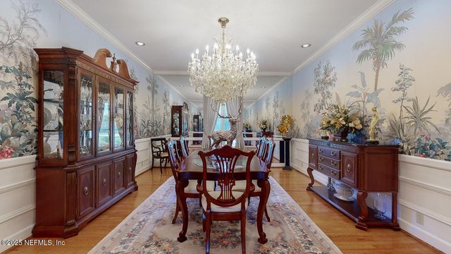 7987 HOLLYRIDGE Road, Jacksonville, FL 32256