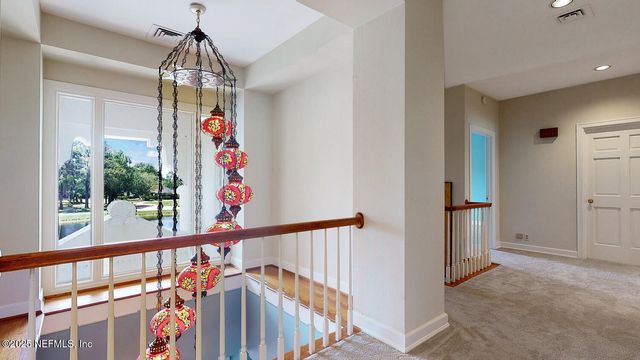 7987 HOLLYRIDGE Road, Jacksonville, FL 32256