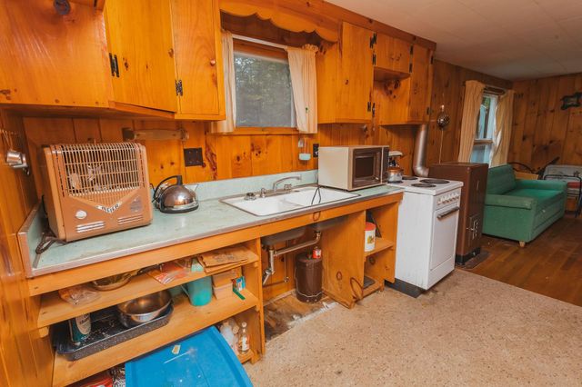 246 Mann Road, Wilmington, VT 05363