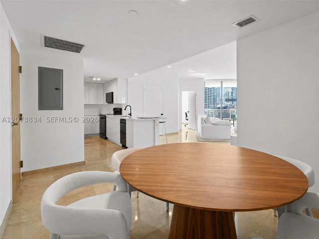 350 S Miami Ave 2304, Miami, FL 33130