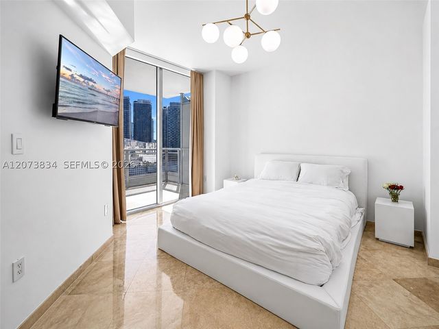 350 S Miami Ave 2304, Miami, FL 33130