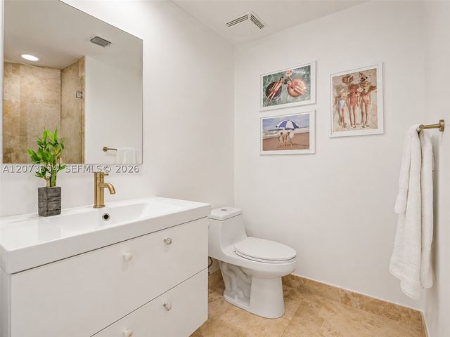 350 S Miami Ave 2304, Miami, FL 33130
