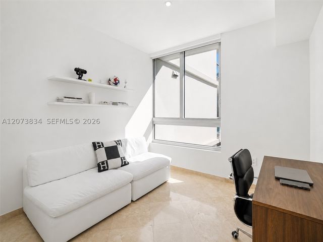 350 S Miami Ave 2304, Miami, FL 33130