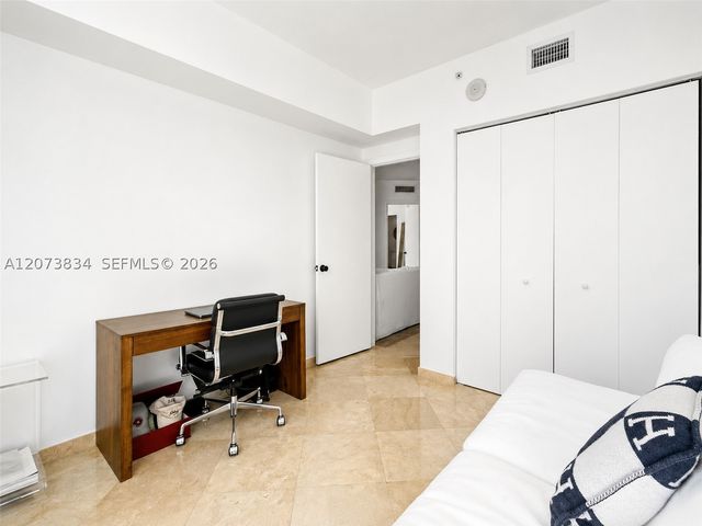 350 S Miami Ave 2304, Miami, FL 33130