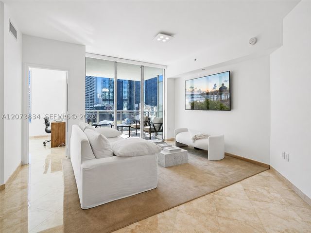 350 S Miami Ave 2304, Miami, FL 33130