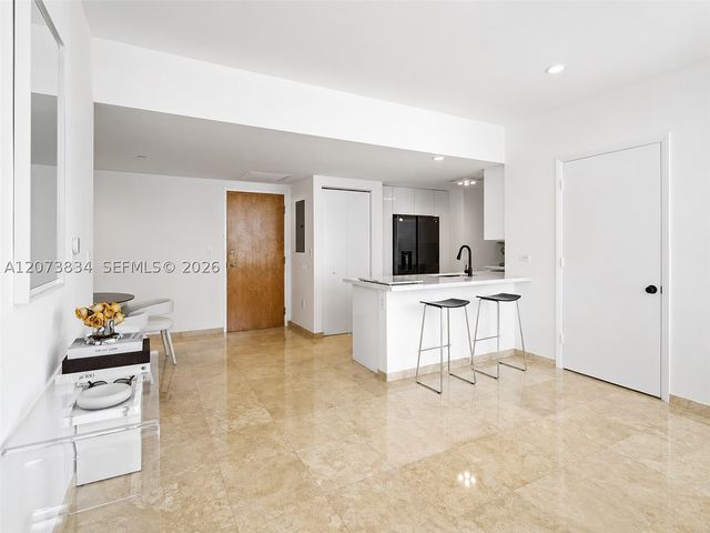 350 S Miami Ave 2304, Miami, FL 33130