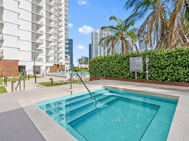 350 S Miami Ave 2304, Miami, FL 33130