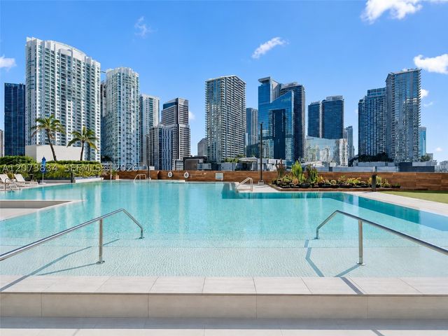 350 S Miami Ave 2304, Miami, FL 33130