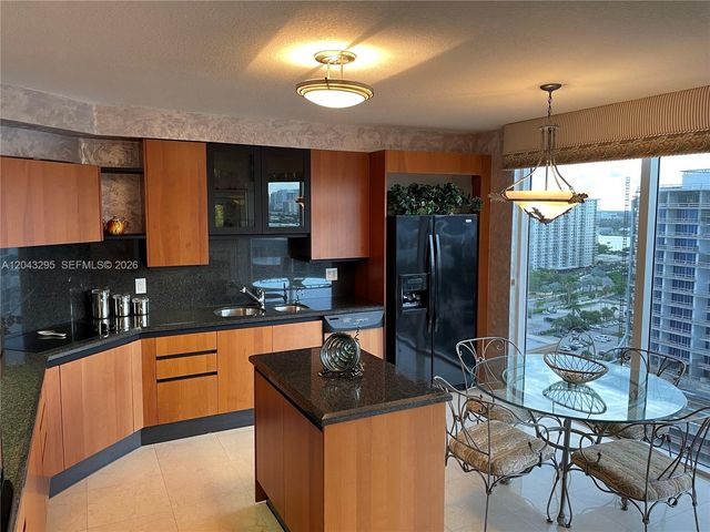 17555 Collins Avenue 1906, Sunny Isles Beach, FL 33160