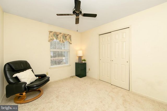 12 HANCOCK LN, Berlin, NJ 08009