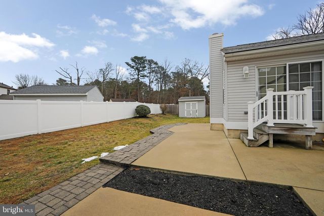 12 HANCOCK LN, Berlin, NJ 08009