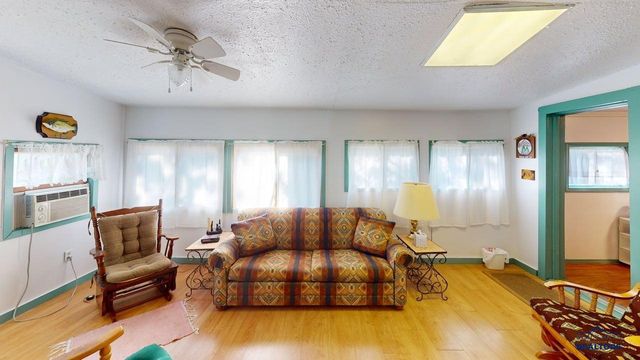 23747 ORE CAR TRAIL, Hill City, SD 57745