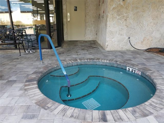 6847 SW 114TH STREET ROAD, Ocala, FL 34476