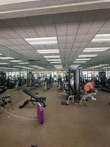 6847 SW 114TH STREET ROAD, Ocala, FL 34476