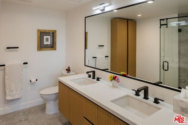 1123 S Shenandoah Street 301, Los Angeles, CA 90035