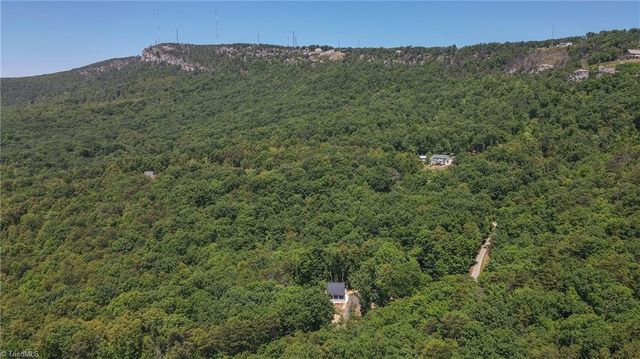 1325 Doyle Cromer Road, King, NC 27021