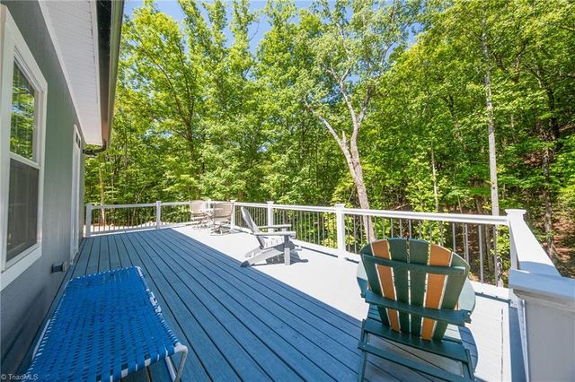 1325 Doyle Cromer Road, King, NC 27021