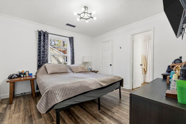 708 15th Ave., Conway, SC 29526