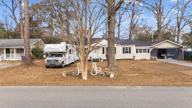 708 15th Ave., Conway, SC 29526