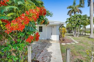 2416 SE 2nd Street 1, Pompano Beach, FL 33062