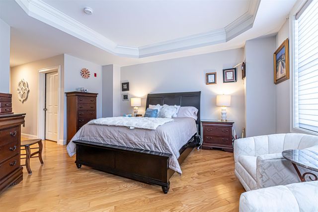 10 Braemoor Woods Rd Apt 300, Salem, NH 03079