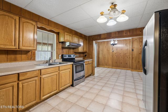259 Appalachia Dam Rd, Farner, TN 37333