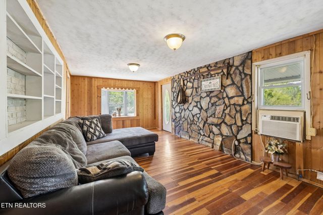 259 Appalachia Dam Rd, Farner, TN 37333