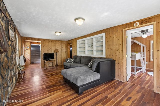 259 Appalachia Dam Rd, Farner, TN 37333