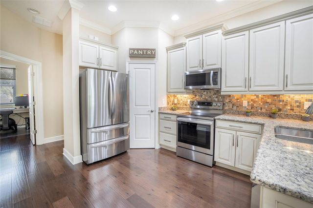 6036 ANCHORAGE WAY S, St Petersburg, FL 33712