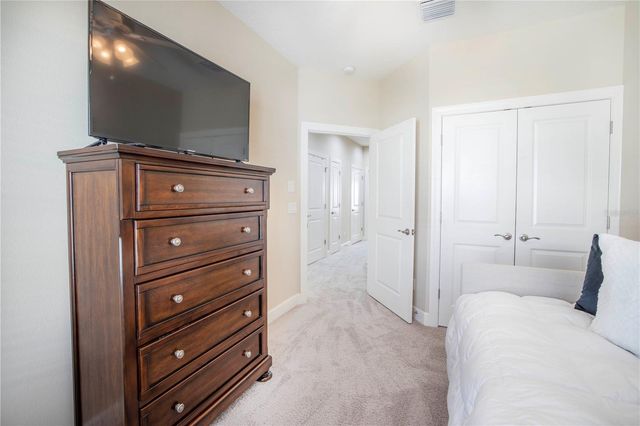 6036 ANCHORAGE WAY S, St Petersburg, FL 33712