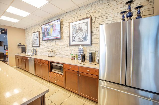 6036 ANCHORAGE WAY S, St Petersburg, FL 33712