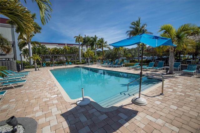 6036 ANCHORAGE WAY S, St Petersburg, FL 33712