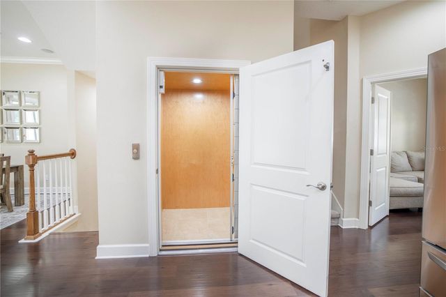 6036 ANCHORAGE WAY S, St Petersburg, FL 33712