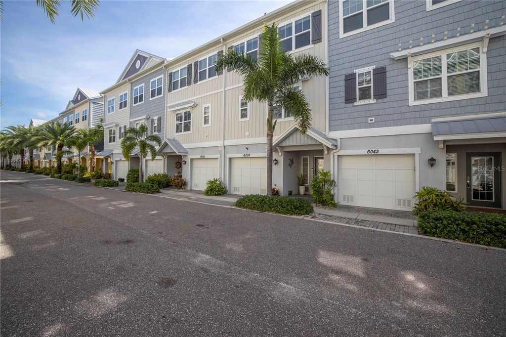 6036 ANCHORAGE WAY S, St Petersburg, FL 33712