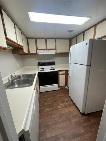 4149 S SEMORAN BOULEVARD 15, Orlando, FL 32822