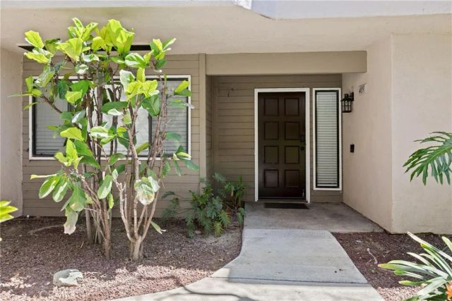 409 Bryson Springs, Costa Mesa, CA 92627