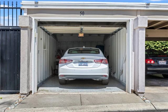 409 Bryson Springs, Costa Mesa, CA 92627