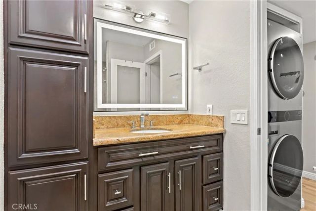 409 Bryson Springs, Costa Mesa, CA 92627