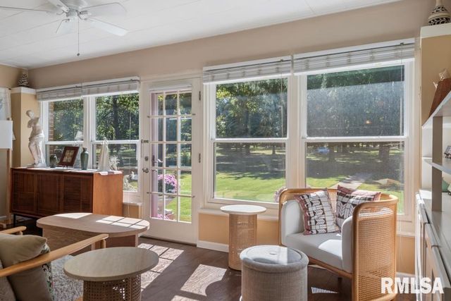 8 DUNCAN Place, Jacksonville, IL 62650