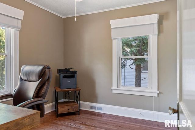 8 DUNCAN Place, Jacksonville, IL 62650