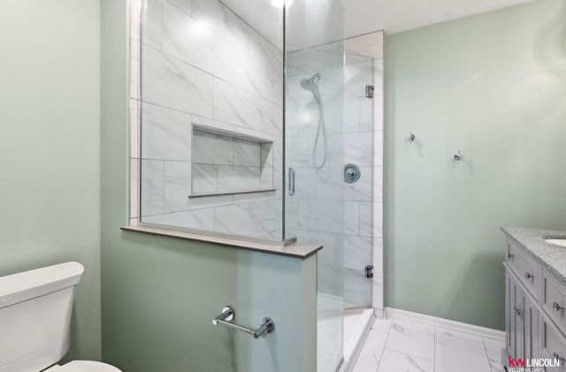 5310 Madalyn Road, Lincoln, NE 68516