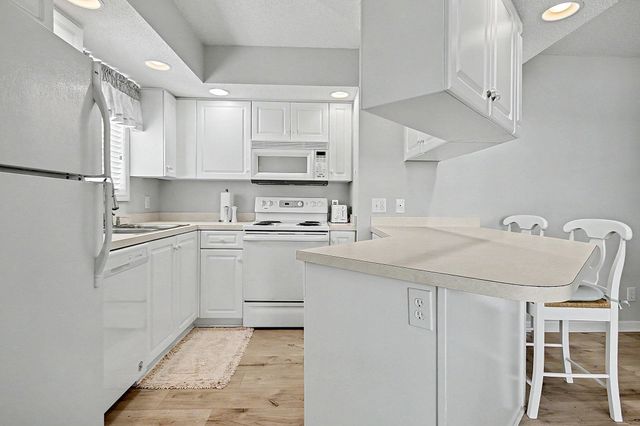 301 Shorehaven Dr Unit 16A, North Myrtle Beach, SC 29582