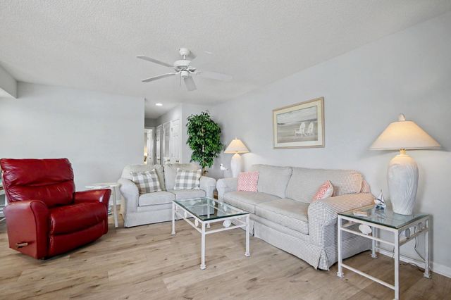 301 Shorehaven Dr Unit 16A, North Myrtle Beach, SC 29582