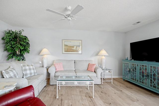 301 Shorehaven Dr Unit 16A, North Myrtle Beach, SC 29582
