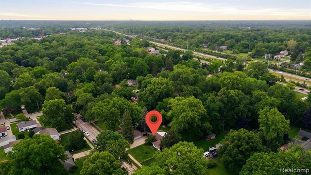 32425 Cloverdale Avenue, Farmington, MI 48336