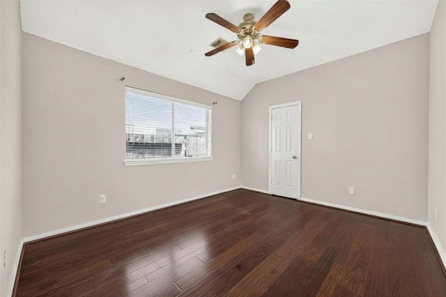 2726 Martinec Drive, Pearland, TX 77584